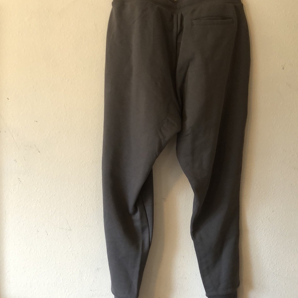 Ski-Doo women’s Gray Jogger Pants New! - Picture 12 of 16